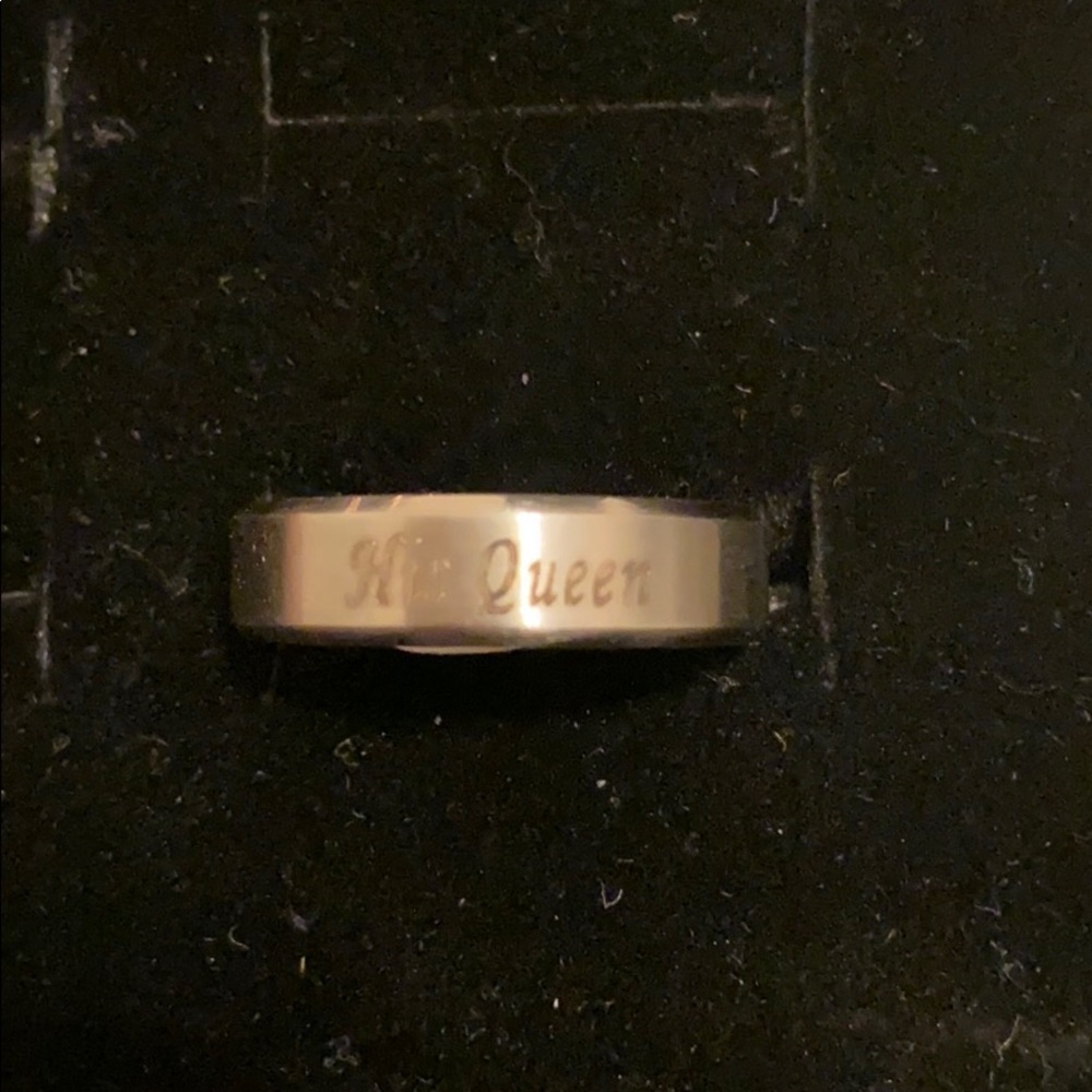 Ladies Rings - Picture 2 of 3